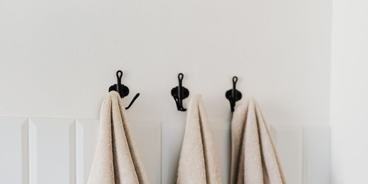 Innovative display hook designs that sell more by improving product accessibility, boosting visual appeal, and encouraging customer interaction for increased sales and brand impact.